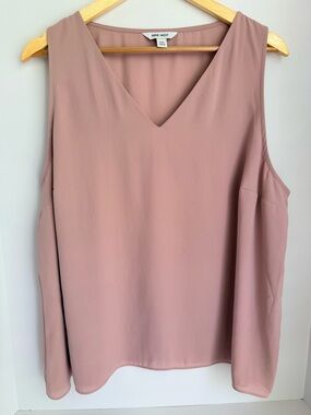 Nine West Blush Pink V-Neck Sleeveless Camisole